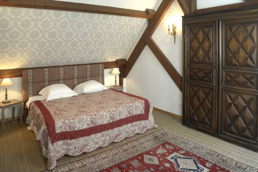 Les Deux Cedres Apartment Бержерак Екстериор снимка
